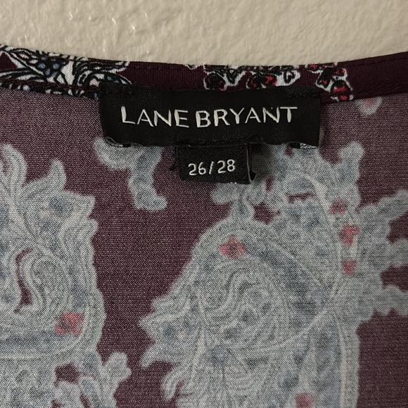 Lane Bryant Plus Size Top, Burgundy Paisley Short Sleeve 26/28 4X Womens - Picture 5 of 6
